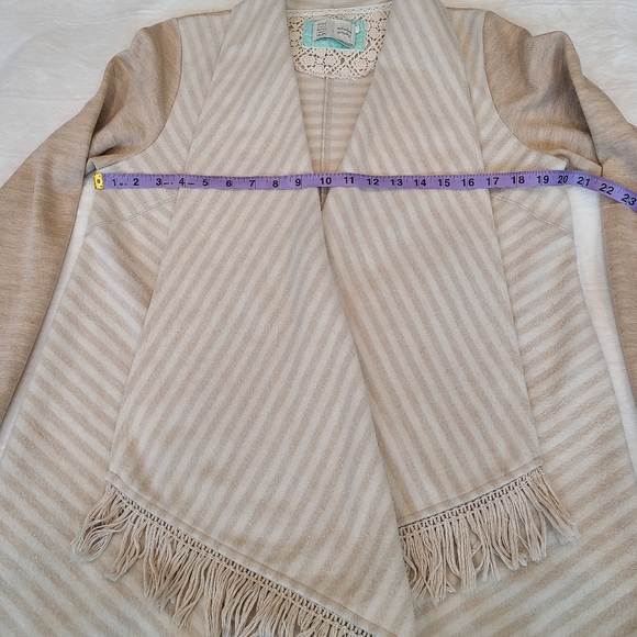 Anthropologie  Dradep Waterfall Open Cardigan Boho Fringe fleece - Picture 4 of 8